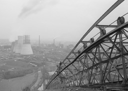 Nico Jesse, the Oranje Nassau Mine I seen from the slagheap, Heerlen  (1952-1953)