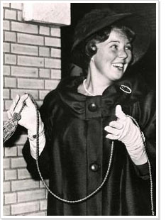 Princess Beatrix opens the Dijkzigt hospital in Rotterdam, 1961