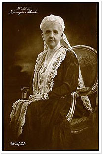 Queen-mother Emma, 1928